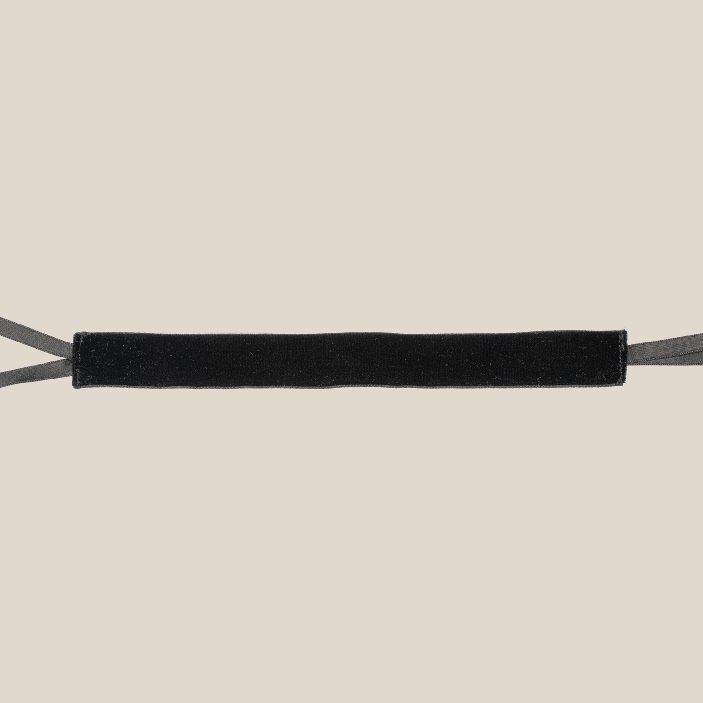 Velvet Choker M